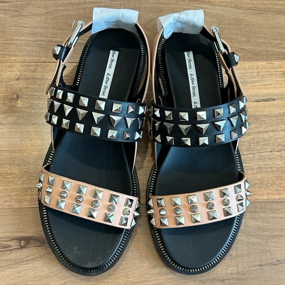 NWT & OTHER STORIES Tow Toned Studded Sandals Size 37/US 7 - Picture 2 of 5